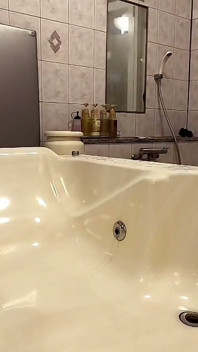Schüchterne Otaku-schönheit Hinakos erste liebe hotel-sex - süß, unbeholfen und zwei rohe ladungen - teil1