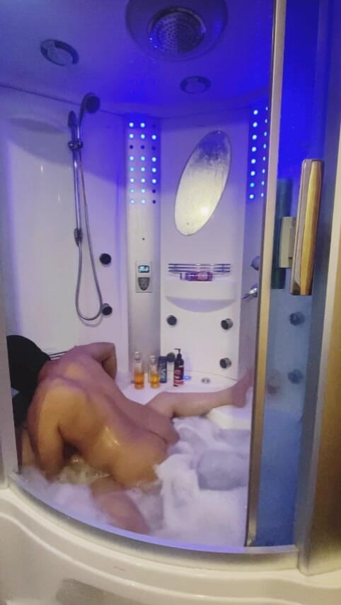 Six my and wife: Arab Hot