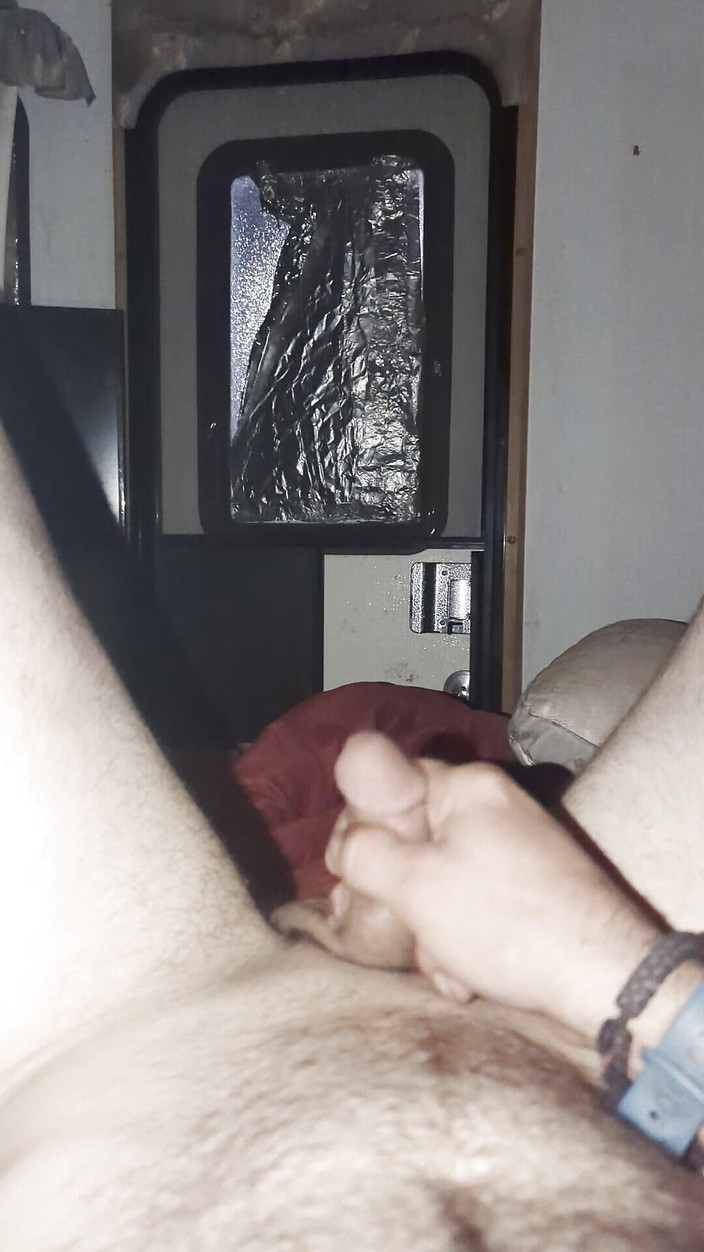 You wish I was: Una sega veloce con le dita