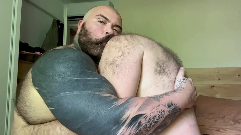 Djemelloxxxx: Lelaki Bertatah Mysterious Emello Bahagian 1