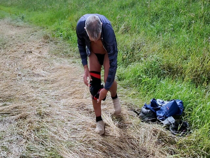 Andy: वीर्य निकालने और देखने के लिए फिर से धन्यवाद