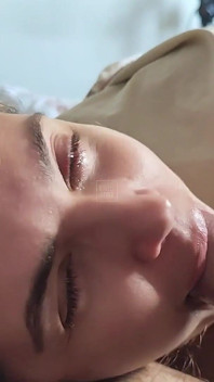 Трахать её рот — это слишком круто
