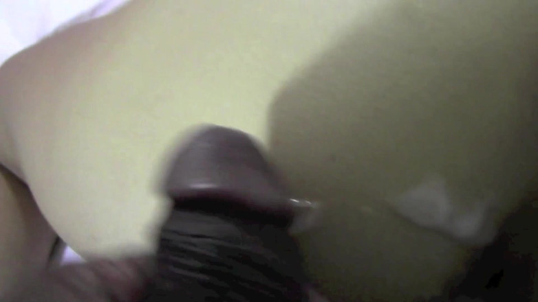 Real Amateur Sluts: Sandy Fox gets a BBC creampie!