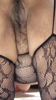 ตูดย่าของฉันชอบความรู้สึกที่ไดลโด้เสียบมาก