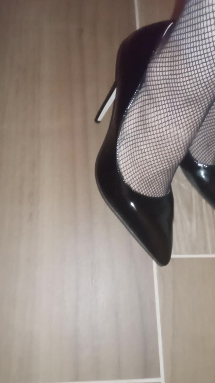 Georgia cross: Síťovaných punčocháčů