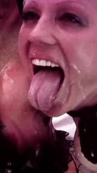 Vanessa Hill, Cindy Behr y Gabriela Glazer desatan a sus putas interiores en esta escena de fetiche de dominación femenina al rojo y caliente