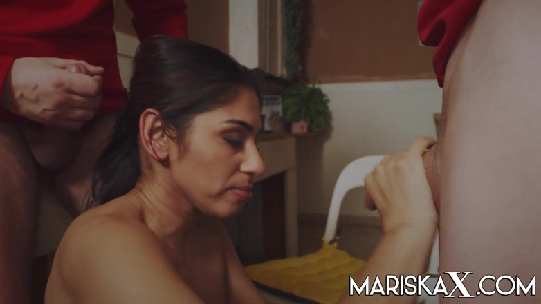 Mariska x: MARISKAX - Penghantaran khas untuk MILF India Sahara Knite