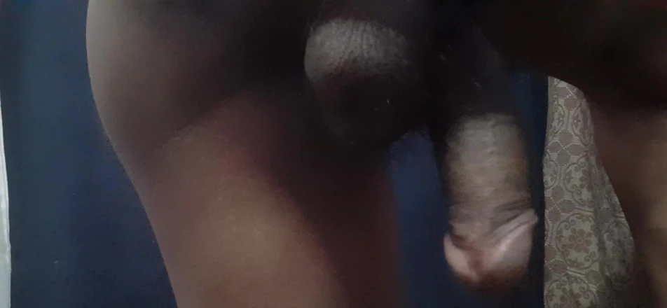 Che porn video – Cumshot Black Big Cock Handjob Indian Man Fuck