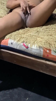 Velká prsa MILF miluje černého ptáka