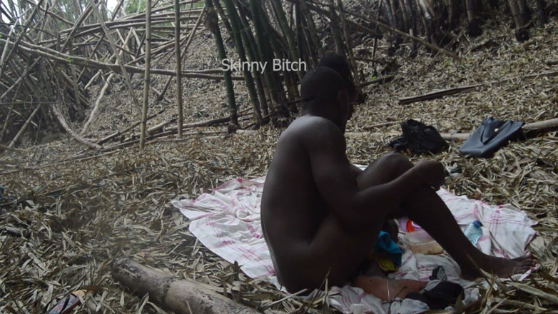 Skinny Bitch: Ormanda Açık Hava Seks Bölüm 2