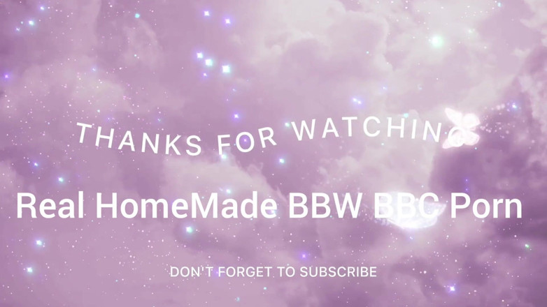 Real homemade BBW BBC porn: 흑인 대물 자지 Nata4sex가 내 보지를 먹는 동안 내 뚱뚱한 보지를 문지르는 YoungEnglishBBW