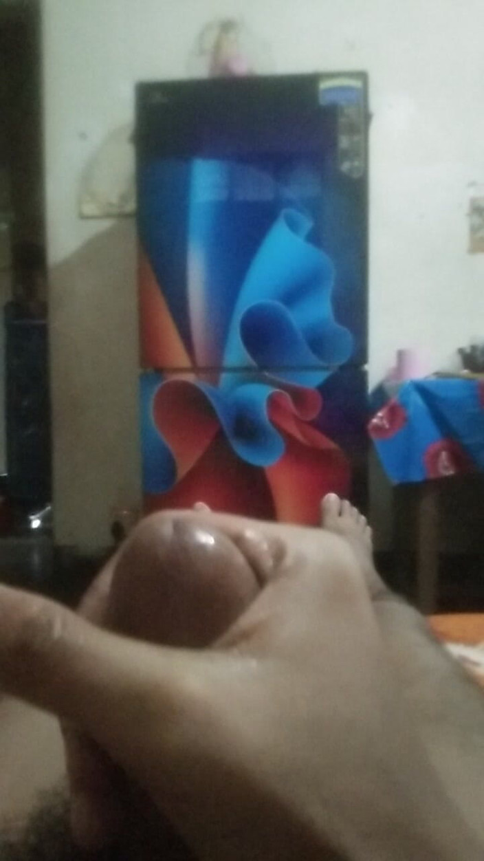 Viral_tiktokar: I Didn't Feel Like Doing Anything, so I Handjobed the...