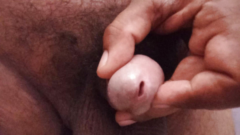 Roham: Kukmassage Se hur penis upprätt