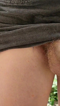 Čůrání na sebe a honění