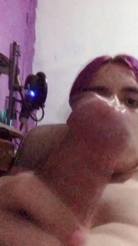 私はあなたに私の剃毛された男の子の猫とコックを見せるまで角質を取得する
