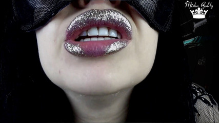 Goddess Misha Goldy: Gato hambriento te consumirá vivo después de que te corras