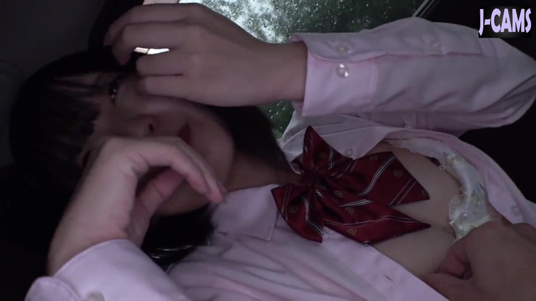 J-Cams: Cosplay Rande. Plachá dívka na odvážné venkovní procházce, část 1