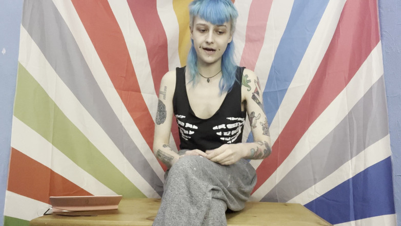 Alice Bean: Corp mirositor fetiș Q și a