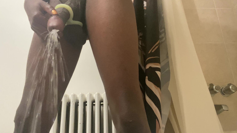 MerlinMystique: Sborra sii il mio bagno