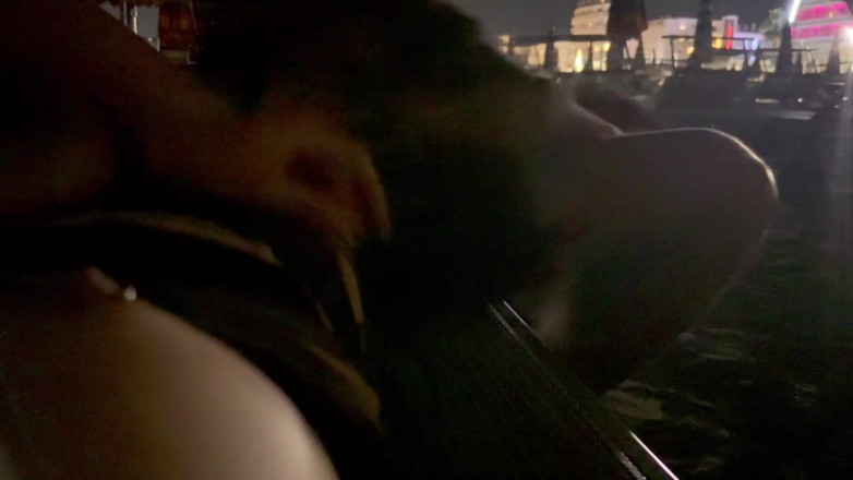 SweetJaneOfficial: Punto di vista femminile - sconosciuto provocante che mi tocca su...