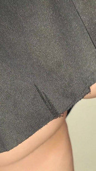 Pembantu sange latina lagi asik nyepong kontol dan telan sperma pov