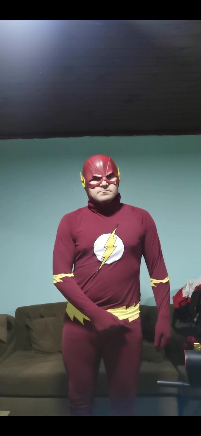 Rokkuman: O flash cosplay quente