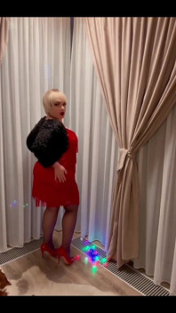 Чи готовий красивий наряд до свята?