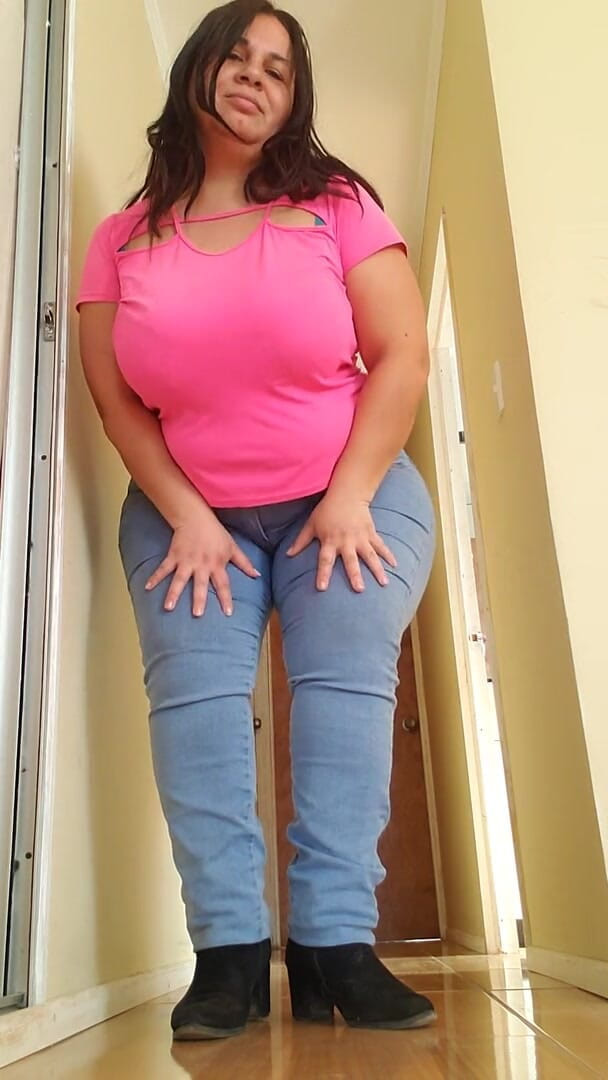 Riderqueen: 继母的身体和大屁股崇拜