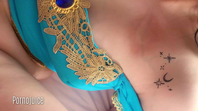 PornoJuice: 19 yaşındaki harem kız viktor tarafından başrolde sarah fox tarafından...