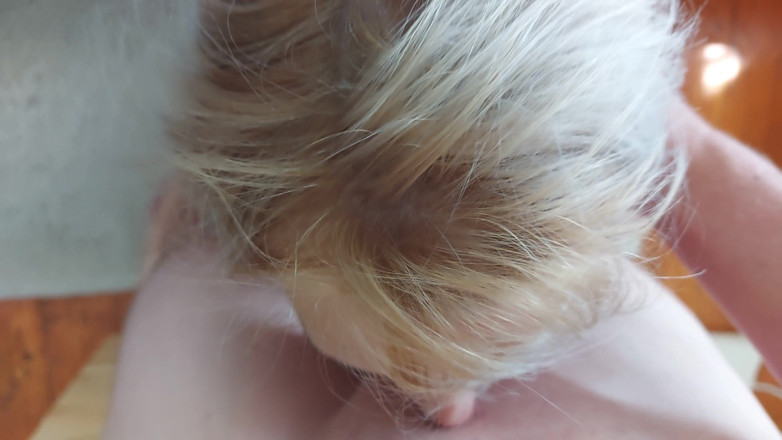 Wet Pussy Fuck: Dansa başladı, sonra yarağı emdi ve kendini sert siktirdi