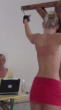 Michelle2 Spanking Machine - Bare Back Whipping