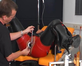 Rubber & Clinic Studio - 1ATOYS: Rubber Piss Experience