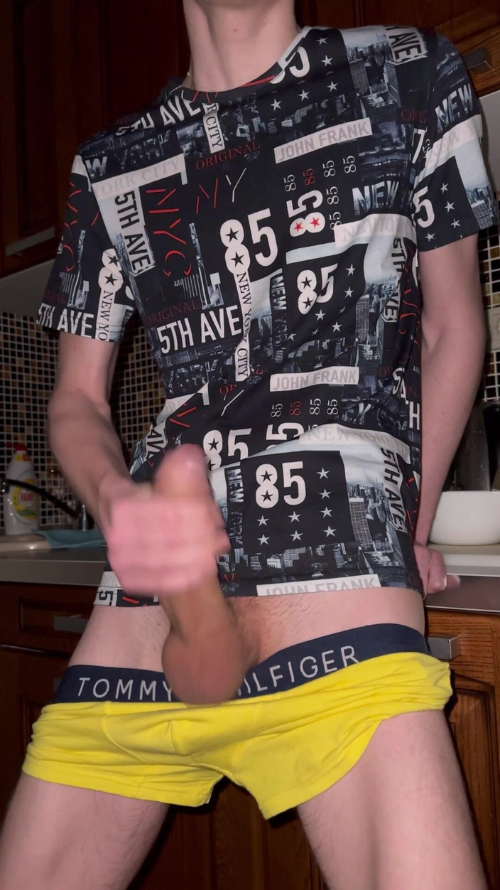 Morflot24: Tôi đã không sục cu trong hai ngày nữa