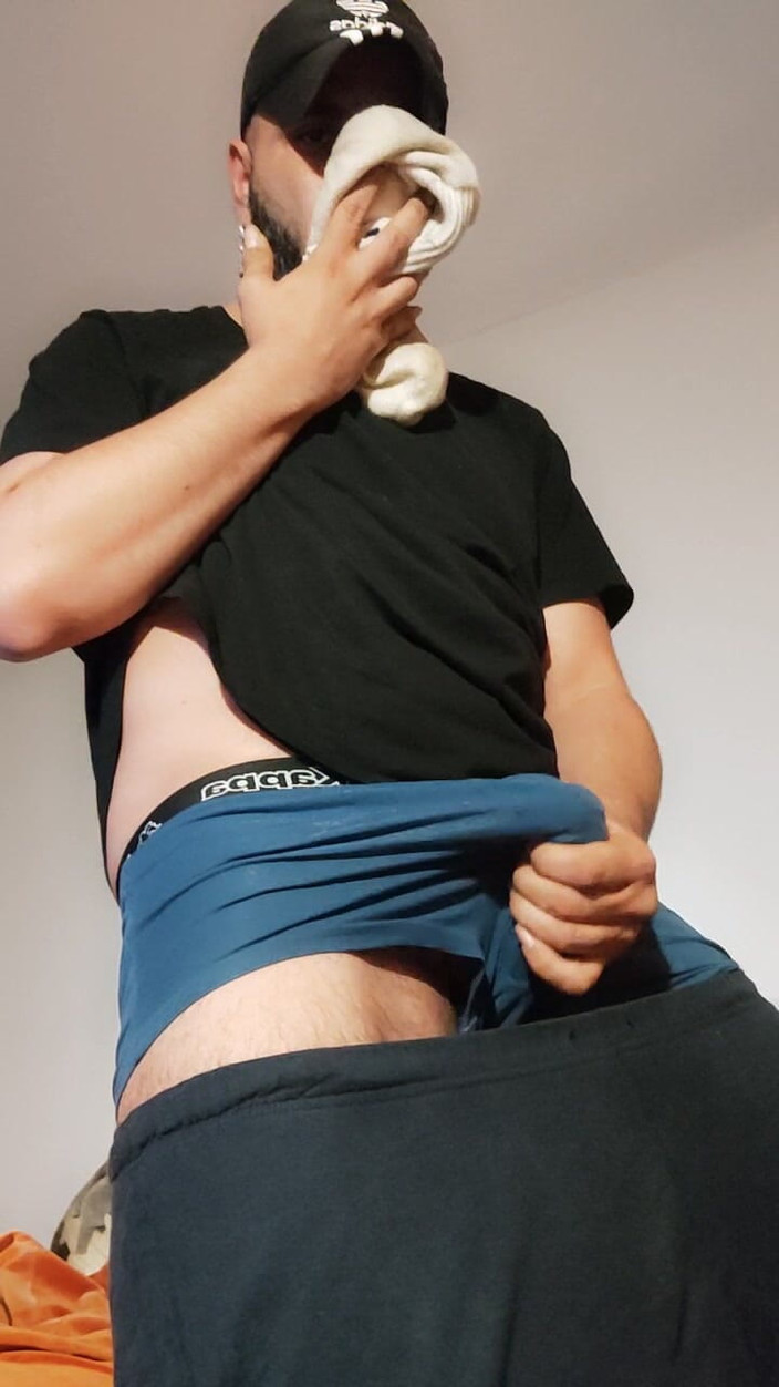 SmokedAlloy2: Dirtyjunkbro nyalakan, mainin kaus kaki mesum sampai muncrat.