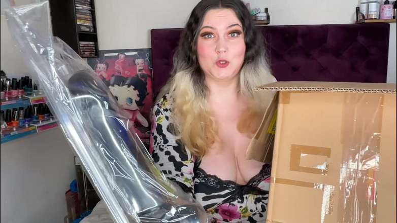 MissFFW: La lurida troia annulla la sua nuova selezione di giochi