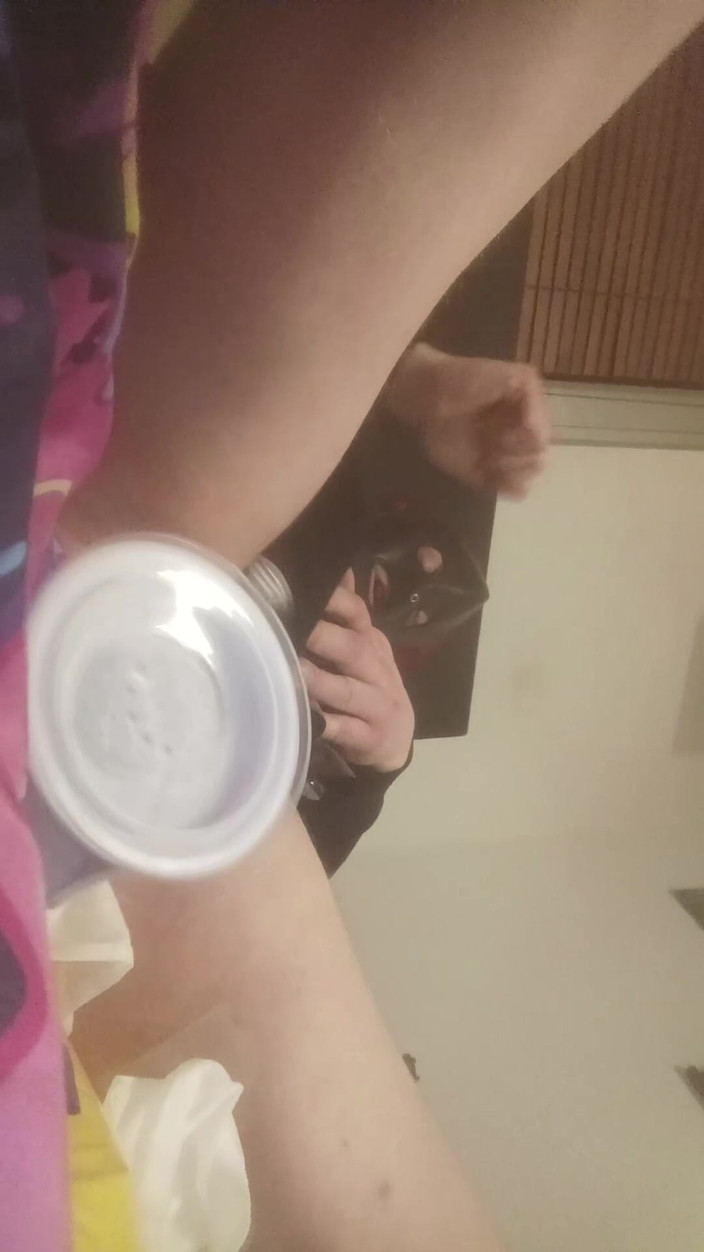 JujuTV: Сіссі рабська, чоботи, вібратор, анальна мастурбація