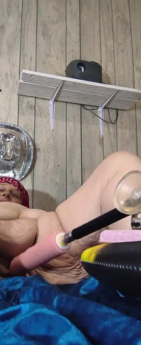 내 보지를 뭐로 체크아웃하고 있어?