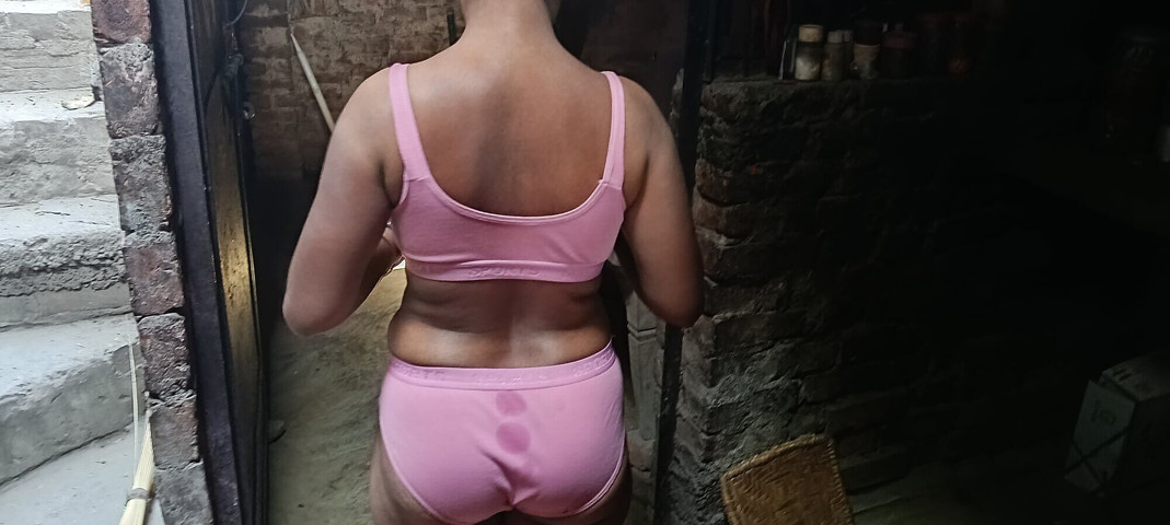 Shivani Bhabhi, you are pressing your big boobs and also presented your pussy and you sucked your step son's black penis. (Shivani hot)
