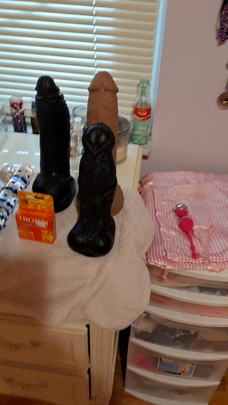 Victoria Lecherri: Předvádím všechny hračky a předměty, které použiju!