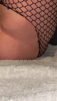 Sexy Wife Masturbation - Closeup Squirts
