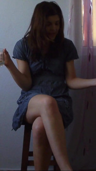 Sexy teenagerka a šťáva, aby její vyboulený močového měchýře