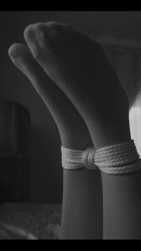 A First Look at My Bondage Shoot! This Was so Fun I'd Love to Do More