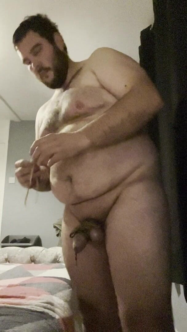 Shaun Cbt: Pikbondage met klemmen doorboorde tepels! Ik heb nieuwe ideeën nodig.