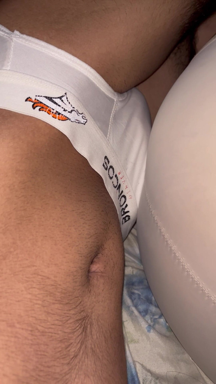 Jhonisin1: ลูกพี่ลูกน้องสาวมาเลย์แชร์เตียง