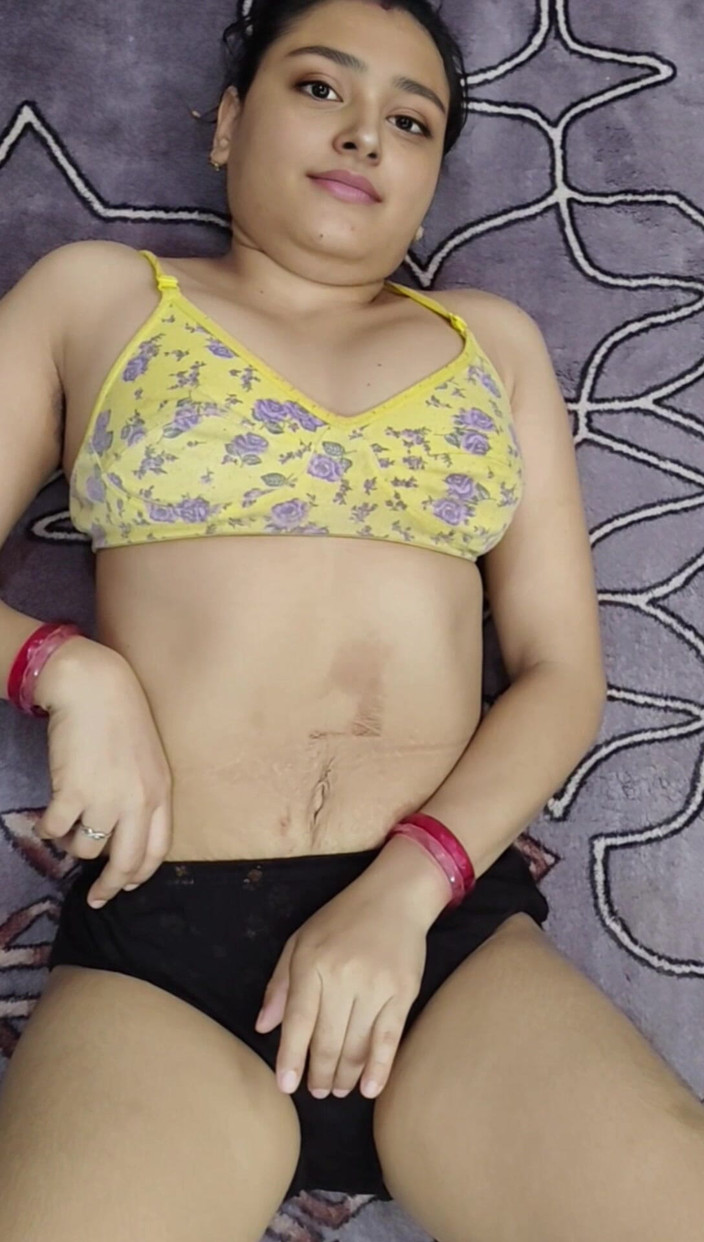 Khushboobhabi: ロマンチックな若い私の妻