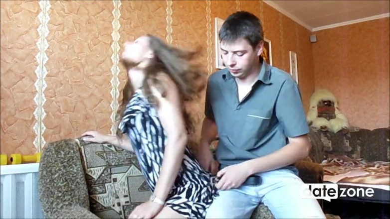 Datezone: Спільна дружина: чоловік кінчає на пизду, сусід на її дупу