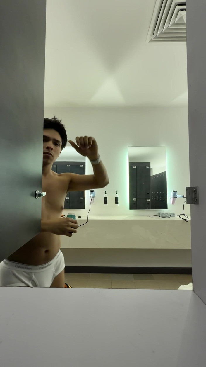 joanraay: Gym duschar