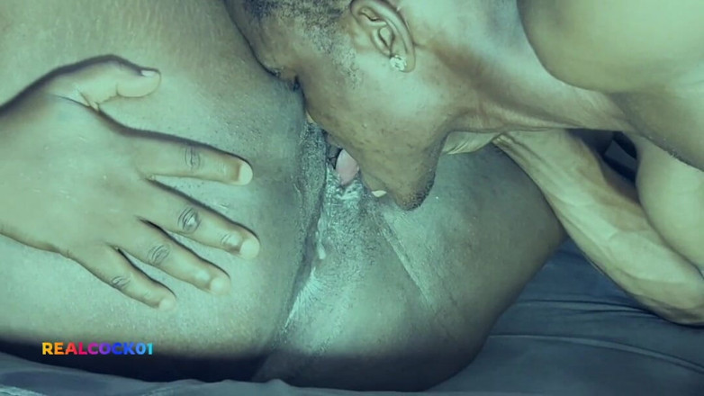 Realcock: เขาเพิ่งเย็ดลูกพี่ลูกน้องสาวใหญ่ของเขาเหรอ? แต่เธอสนุกกับมัน