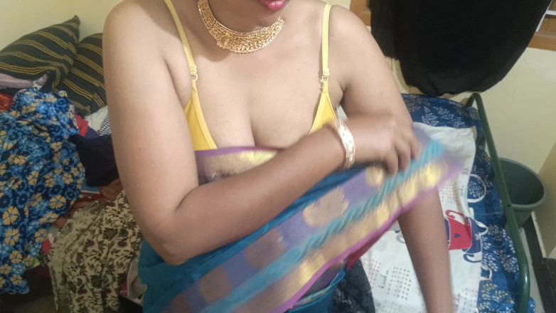 Apple baby: Romance de ama de casa con sari pattu