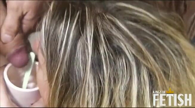 Family Role Playing: Tante nakal rambut pirang lagi asik ngentot sama 3 cowok beronding